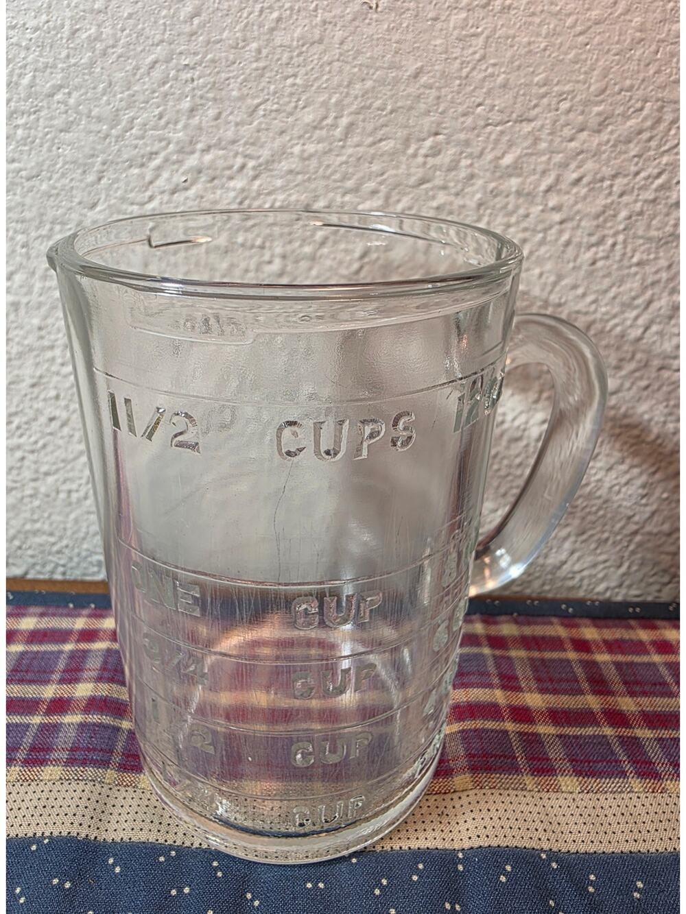 Vintage raised number and letter 1950s PAMCO 1 1/2 Cup Glass Measuring Cup